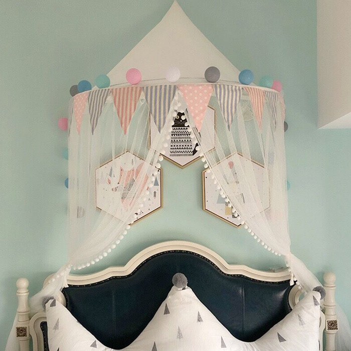 Nattey Bed Canopy with Lights Bed Canopy Curtains for Girls Toddler Bed 