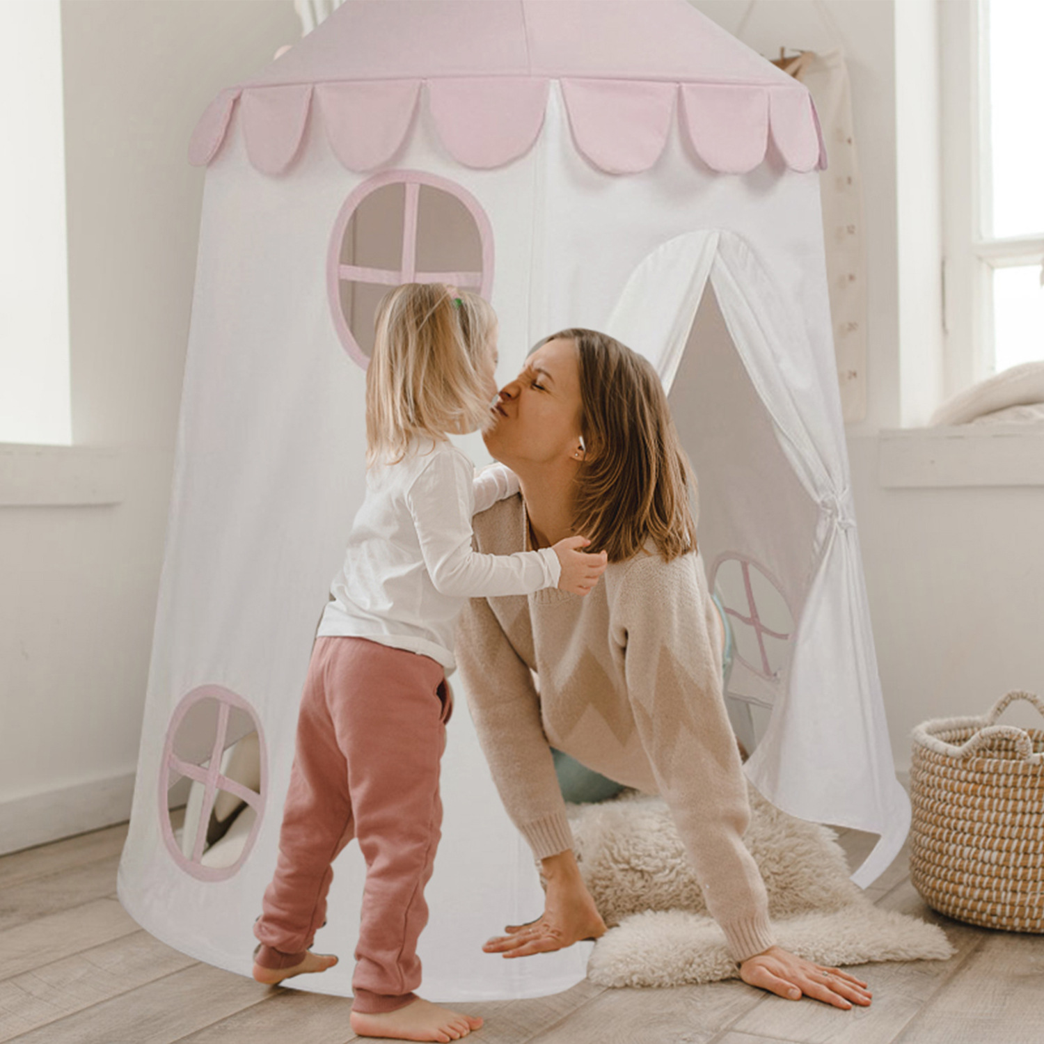 New Style Camping Indoor Play House For Kid Portable Foldable Castle Cotton Tent